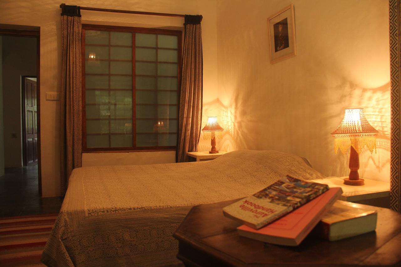 Isai Ambalam Guest House Puducherry Buitenkant foto