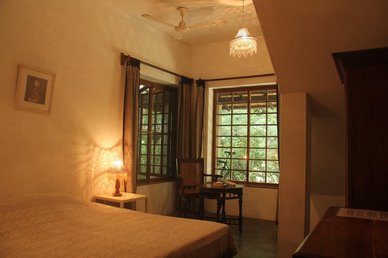 Isai Ambalam Guest House Puducherry Buitenkant foto