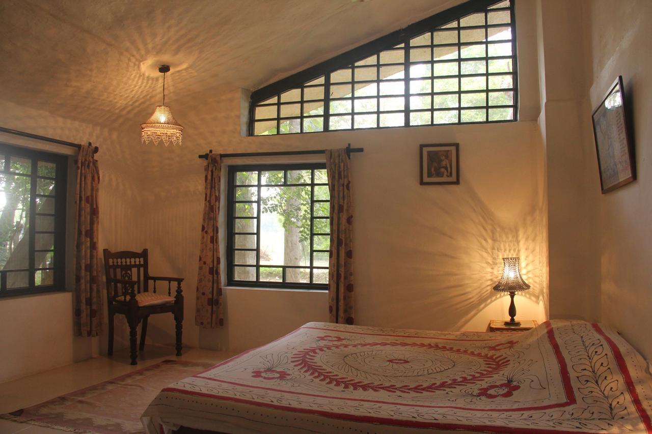 Isai Ambalam Guest House Puducherry Buitenkant foto