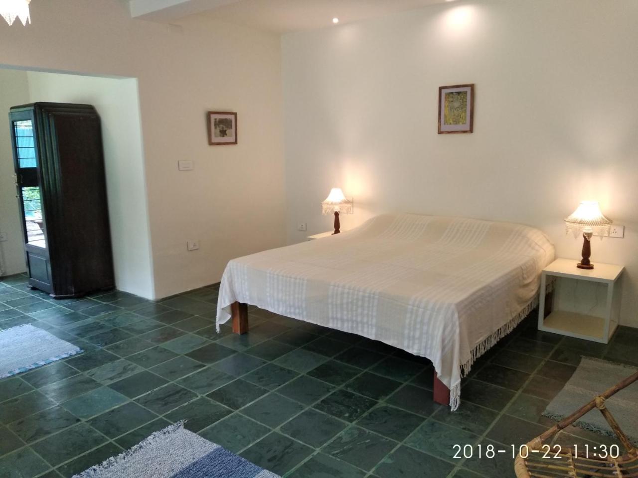 Isai Ambalam Guest House Puducherry Buitenkant foto