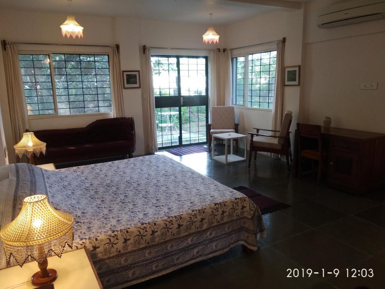 Isai Ambalam Guest House Puducherry Buitenkant foto