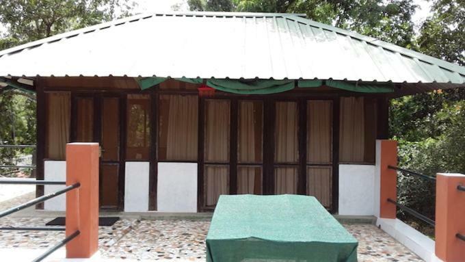 Isai Ambalam Guest House Puducherry Buitenkant foto