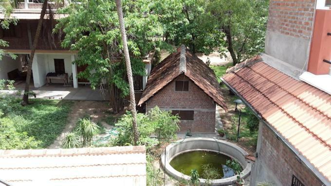 Isai Ambalam Guest House Puducherry Buitenkant foto
